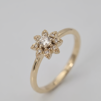 Pierścionek Asteria żółte złoto 0.585 z brylantami 0.12 ct i 0.04 ct