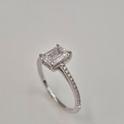Pierścionek Harmonia białe złoto 0.585 z brylantami laboratoryjnymi 1.56ct + 0.16ct