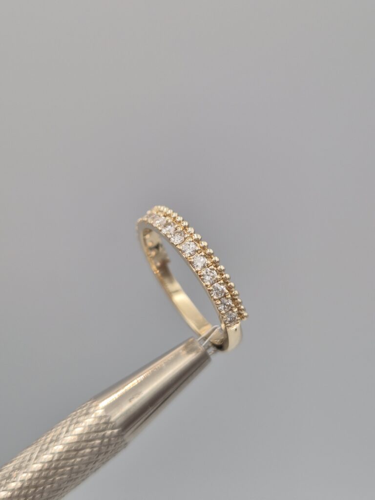 Pierścionek Harmonia żółte złoto 0.585 z brylantami laboratoryjnymi 0.40ct